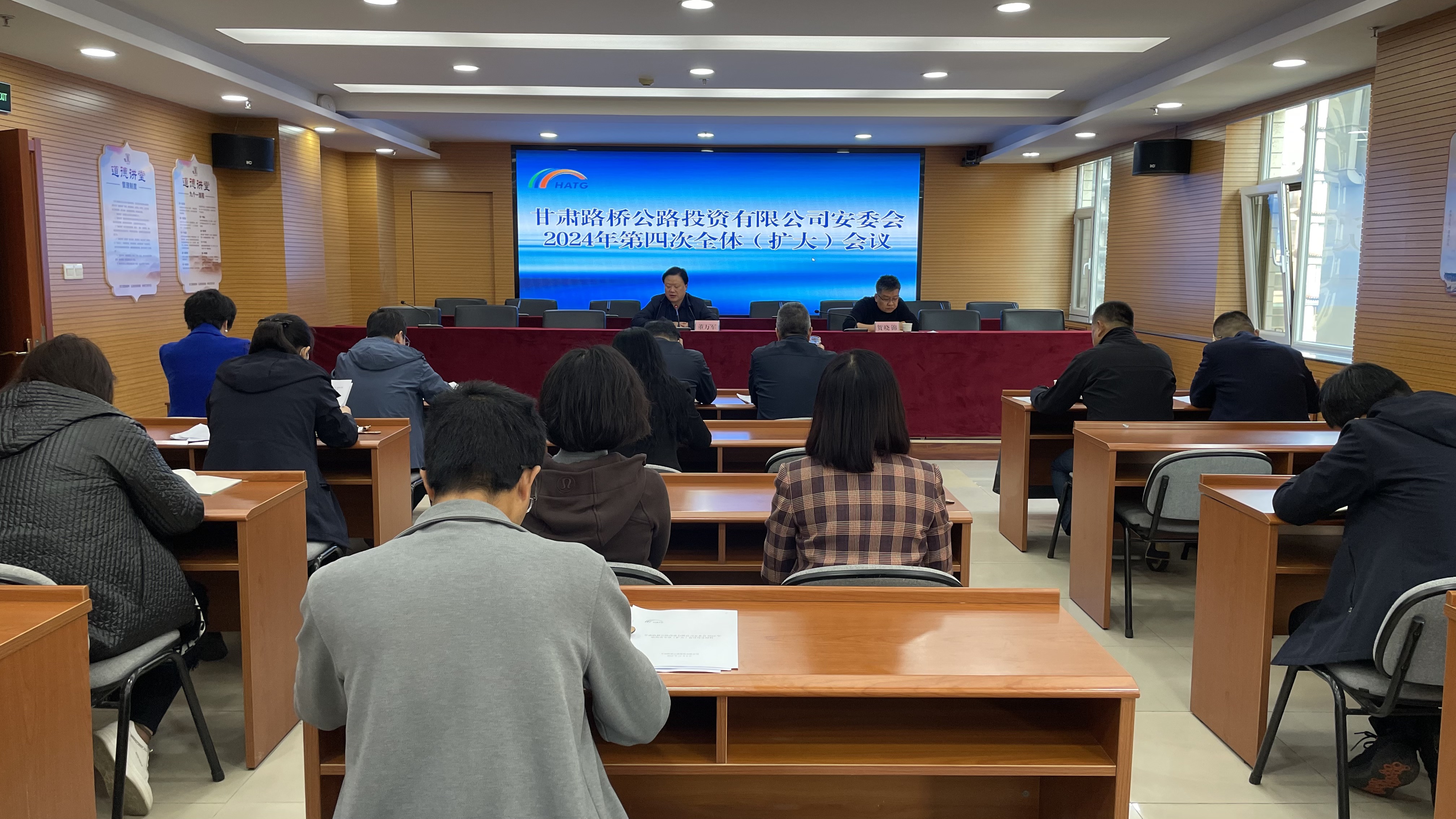 IMG_5350(1).jpg IMG_5350(1).jpg