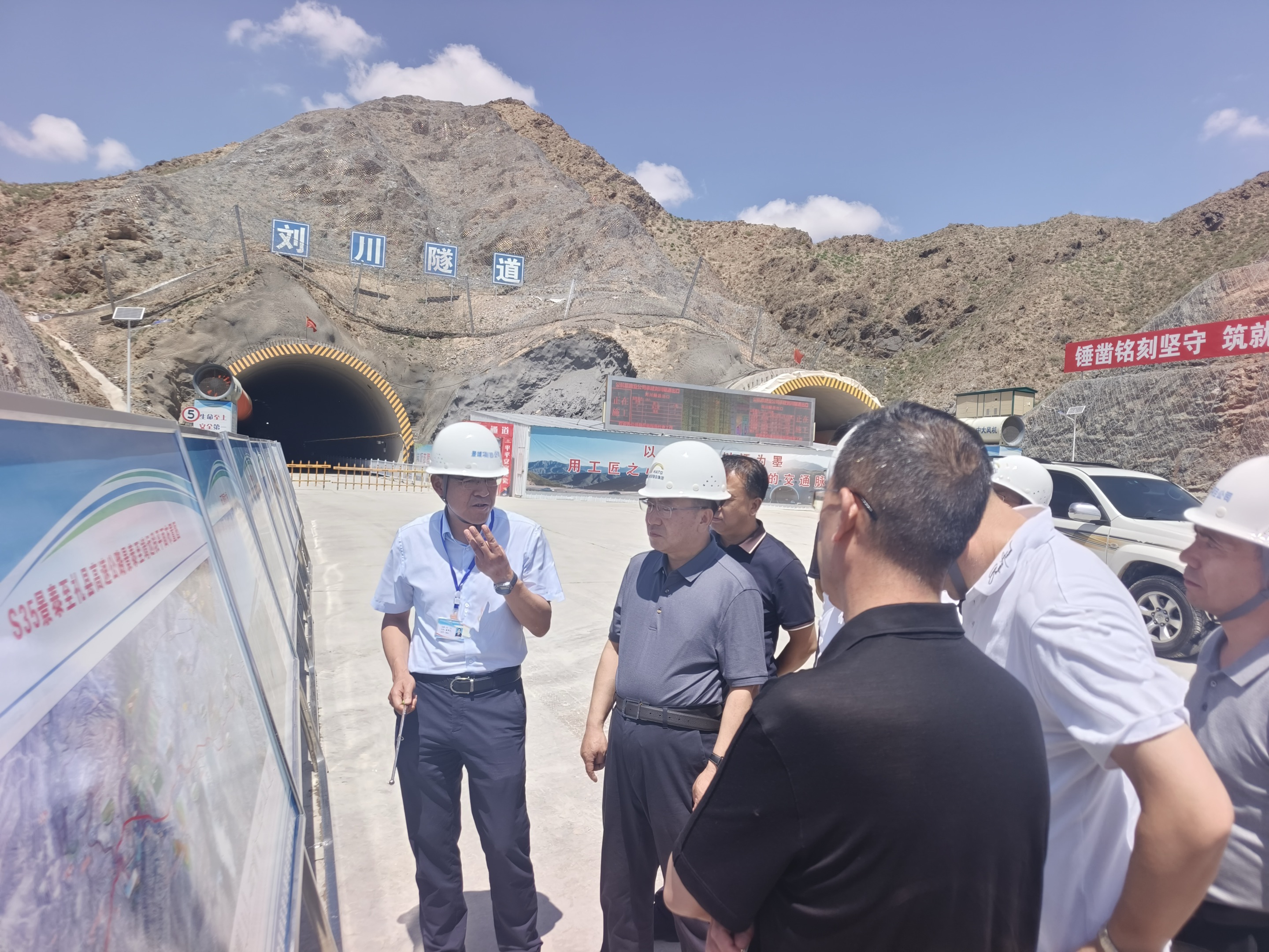 fab08337-2f70-4500-a718-49feabf6343d(1).jpg fab08337-2f70-4500-a718-49feabf6343d(1).jpg